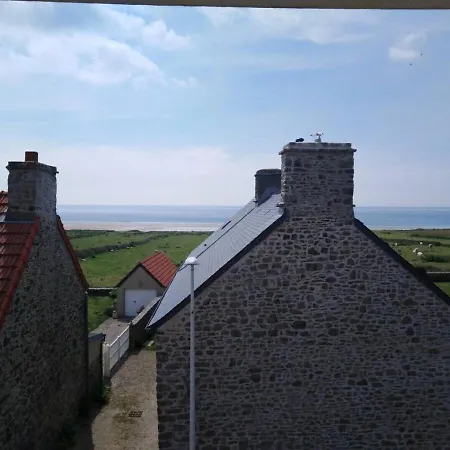 Vue Sur , La A Pied * La Hague